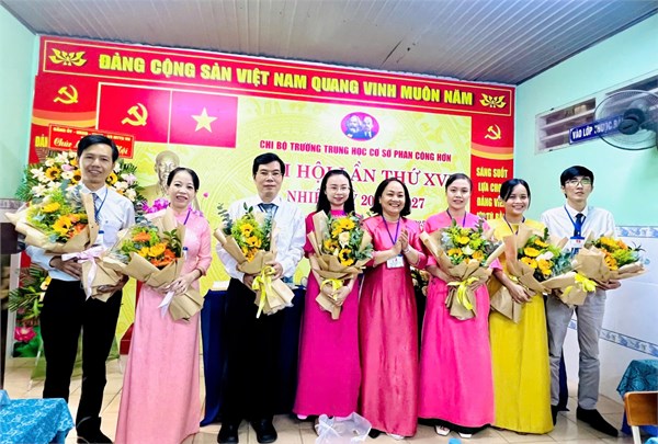 Đại hội chi bộ trường thcs phan công hớn lần thứ xvi nhiệm kỳ 2025 - 2027