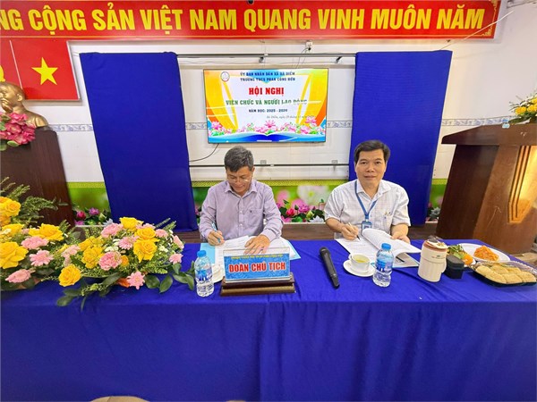 Hội nghị viên chức và người lao động năm học: 2025 - 2026