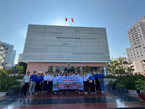 Hành trình tham quan học tập và trải nghiệm bảo tàng tôn đức thắng