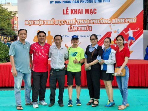 Trường THCS Phú Định tham dự Lễ khai mạc Đại hội Thể dục thể thao Phường Bình Phú lần thứ I