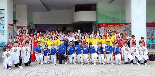 Trường THCS Phú Thọ tham gia hội thi văn nghệ   Búp Sen Hồng  năm 2025 Cấp Quận