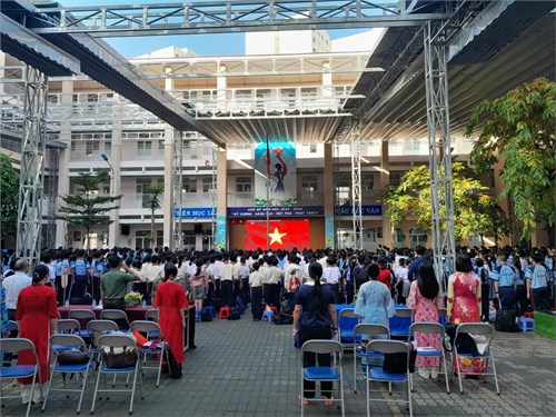 Sinh Hoạt Chào Cờ Tuần 7 - Chiến Dịch  KHÔNG MỘT MÌNH  - Cùng Nhau An Toàn Trực Tuyến