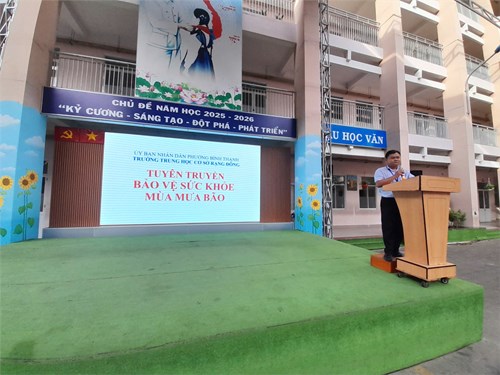 Sinh Hoạt Chào Cờ Tuần 10 - Tuyên Truyền Sức Khỏe Mùa Mưa Bão