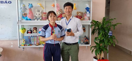 Tuyên Dương Và Phát Thưởng Cho Học Sinh Đạt Hoa Điểm 10 - Đợt Thi Đua Chào Mừng Ngày Nhà Giáo Việt Nam 20.11