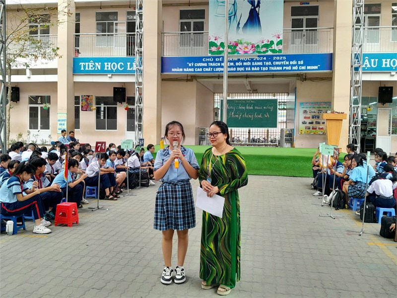 Trường THCS Rạng Đông Sinh Hoạt Chào Cờ Đầu Tuần (31/03/2025) - Truyền Thông Phòng Chống Bệnh Mùa Nắng - Phòng Chống Bệnh Sởi