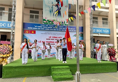 Trường THCS Rạng Đông Tổ Chức Lễ Tổng Kết Năm Học 2024-2025 - Lễ Ra Trường Học Sinh Lớp 9 Niên Khóa 2021-2025