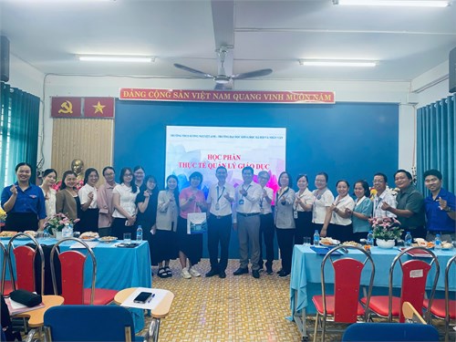 Học tập, giao lưu giữa trường THCS Sương Nguyệt Anh và khoa Giáo dục trường Đại học Khoa học xã hội và nhân văn - Đại học quốc gia Thành phố Hồ Chí Minh
