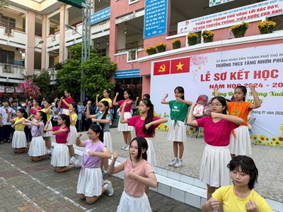 Một số hình ảnh về Lễ hội mừng Đảng - Mừng Xuân Ất Tỵ của Thầy và Trò Trường THCS Tăng Nhơn Phú B