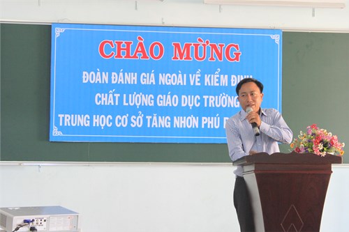 Một số hình ảnh về buổi khảo sát chính thức của Đoàn đánh giá ngoài tại Trường THCS Tăng Nhơn Phú B (08/10/2015)