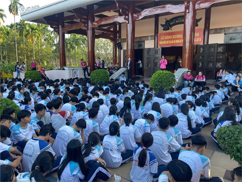 Tham quan ngoại khóa năm học 2024 - 2025