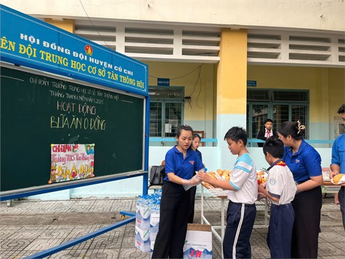 Hoạt động  Bữa ăn 0 đồng 