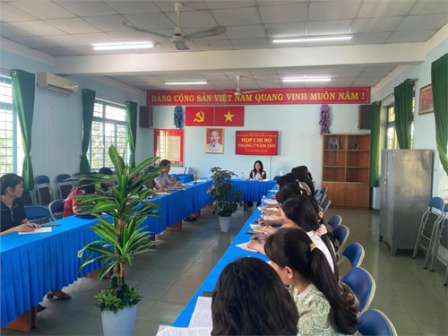 Họp chi bộ tháng 7 năm 2025