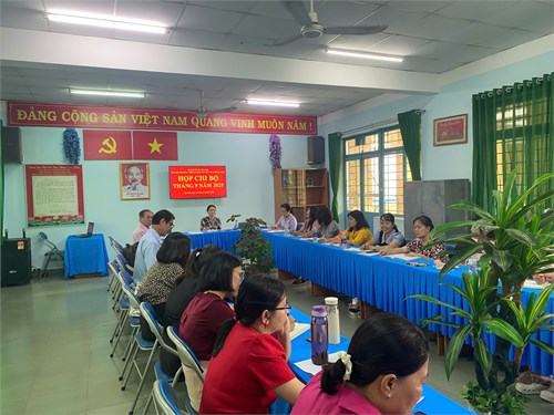 Họp chi bộ tháng 9 năm 2025