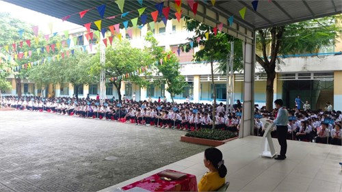 Sinh hoạt dưới cờ tuần 1 năm học 2025 - 2026