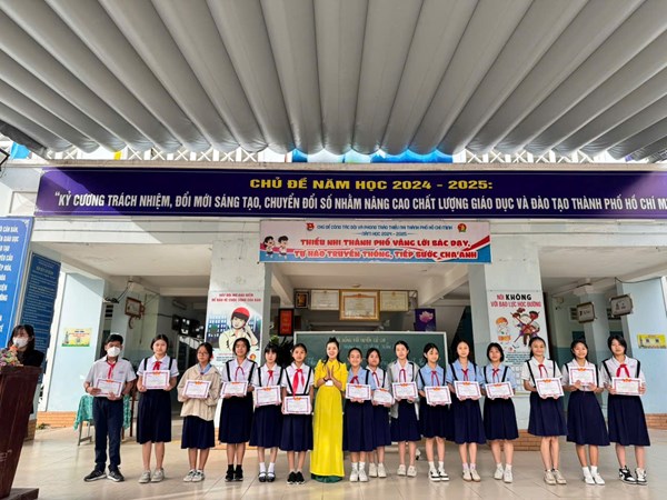 Tuần 23 - Trao giải Hội thi Thiết kế thời trang cấp trường năm học 2024-2025