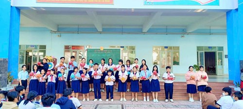 Hội thu Heo đất - Phong trào kế hoạch nhỏ