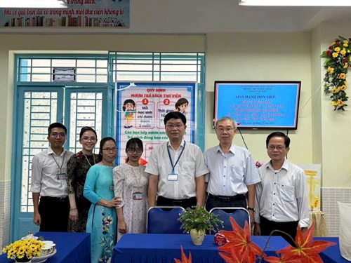 Trường Trung Học Cơ Sở Thoại Ngọc Hầu đón đoàn kiểm tra của Sở Giáo Dục và Đào tạo Thành phố Hồ Chí Minh về công tác phổ cập giáo dục, xóa mù chữ năm 2024.