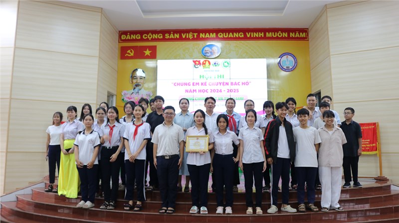 Chúc mừng liên Đội trường THCS Tô Ký đã xuất sắc đạt giải Khuyến khích trong hội thi  Chúng em kể chuyện Bác Hồ  năm học 2024 - 2025.