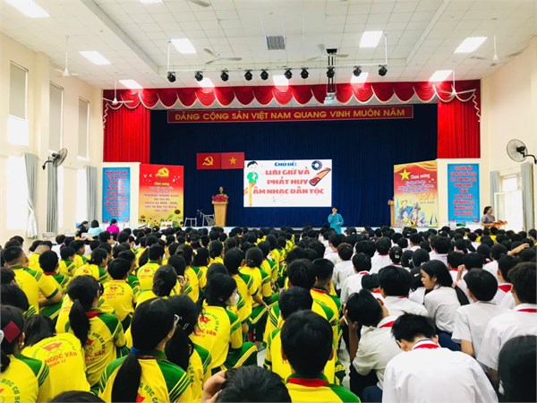 Tiết HĐTN, HN : Lớp 8/4