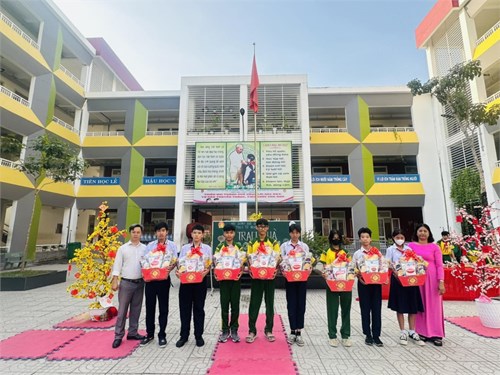 🌻 🌻 🌻  phong trào nụ cười hồng đợt 2 với chủ đề “cùng bạn vui tết ất tỵ 2025” 🌻 🌻 🌻