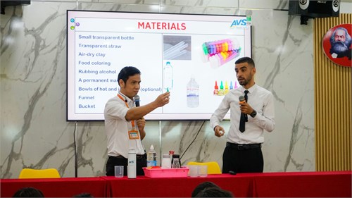 Trường THCS Tôn Thất Tùng Thực hiện Kế hoạch số 76/KH-GDĐT ngày 12 tháng 3 năm 2025 của Phòng Giáo dục và Đào tạo về Tập huấn Chuyên đề:  Dạy tiếng Anh thông qua Toán – Khoa học bằng phương pháp giáo dục STEM  học kì 2, năm học 2024-2025