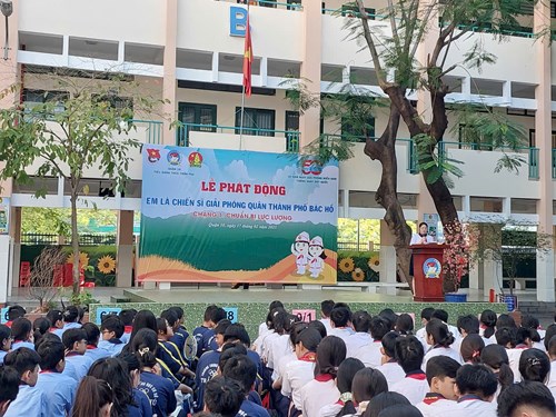 Hình ảnh tuyên truyền   Lễ phát động em là chiến sĩ giải phóng quân Thành phố Bác Hồ  
- Chặng I: Chuẩn bị lực lượng