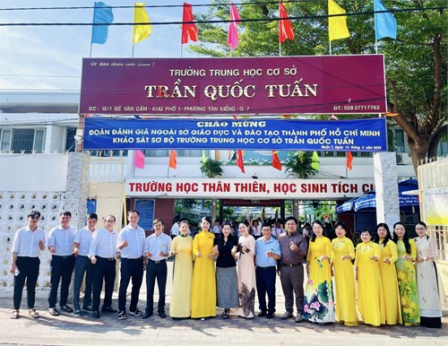 Đón đoàn Đánh giá ngoài Sở Giáo dục và Đào tạo Thành phố Hồ Chí Minh đến khảo sát sơ bộ tại trường THCS Trần Quốc Tuấn