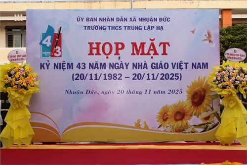 Kỷ niệm 43 năm Ngày nhà giáo Việt Nam (20/11/1982 - 20/11/2025)