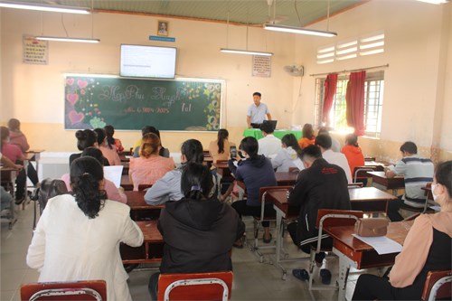 Hop Cha, Mẹ học sinh cuối năm học 2024 - 2025