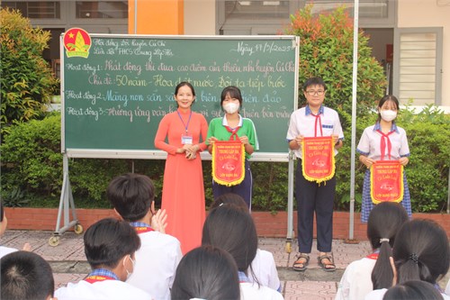 Sinh hoạt dưới cờ tuần 26