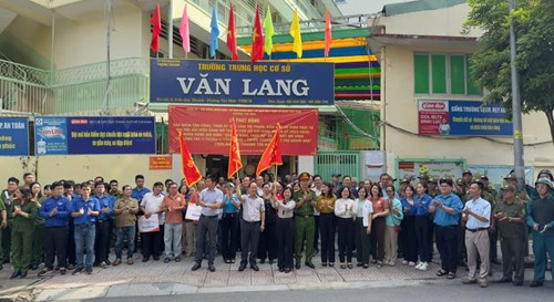 Phường Tân Định ra mắt mô hình  SOS an ninh, trật tự  và  Tổ công tác 3 trong 1 