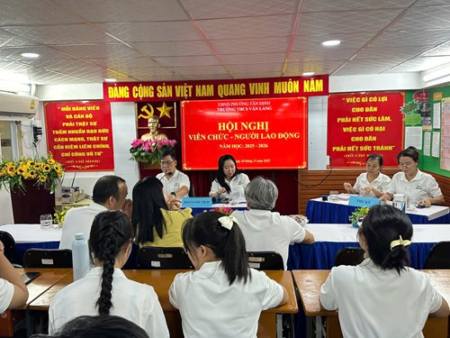 Hội nghị Viên chức, Người lao động năm học 2025 - 2026