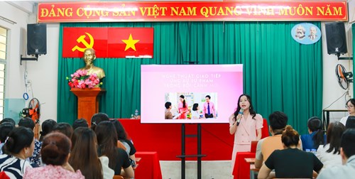 Tập huấn Chuyên đề Kỹ năng sống cho Giáo viên chủ nhiệm