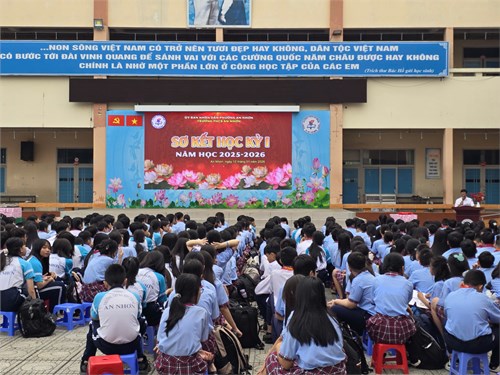 Lễ Sơ kết Học kỳ 1 năm học 2025-2026.