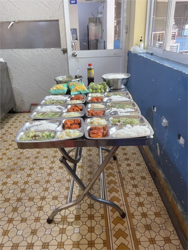 Phần ăn bán trú trường thcs an phú ngày 25/02/2026