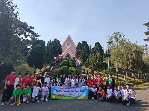 Hoạt động trải nghiệm ngoại khóa cho học sinh khối 8-9 | NH 2025-2026