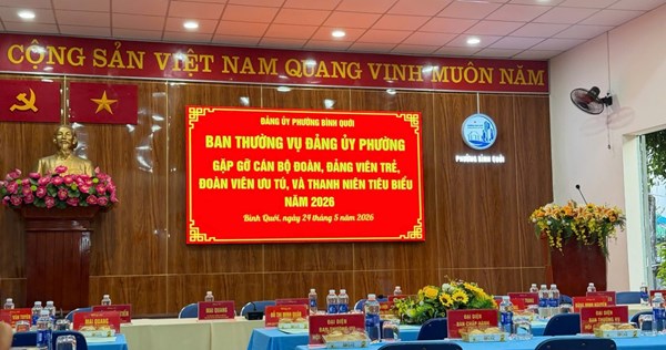 Tham Dự Chương Trình Kỷ Niệm 95 Năm Ngày Thành Lập Đoàn TNCS Hồ Chí Minh