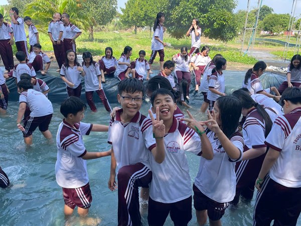 Chuyến đi khám phá – trải nghiệm – gắn kết cho học sinh khối 6, 7 tại khu du lịch thảo thiện