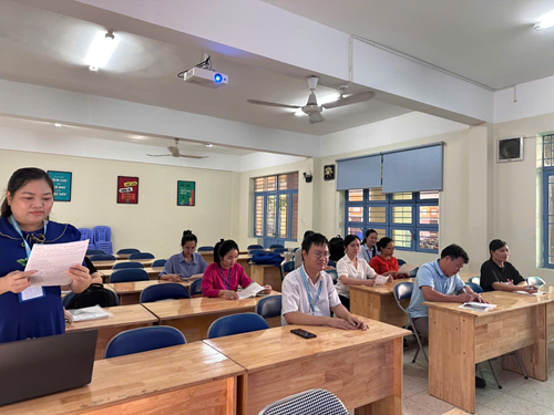 Sinh hoạt chuyên môn lần 2 tháng 1 tổ ngữ văn – khẳng định tinh thần trách nhiệm và sáng tạo trong giảng dạy