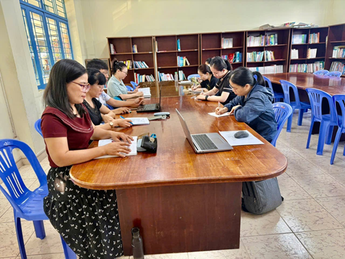 Sinh hoạt chuyên môn môn lịch sử - địa lí theo hướng nghiên cứu bài học cho học sinh khối 8