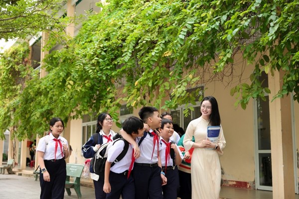 Những điểm mới trong quy tắc ứng xử dành cho giáo viên