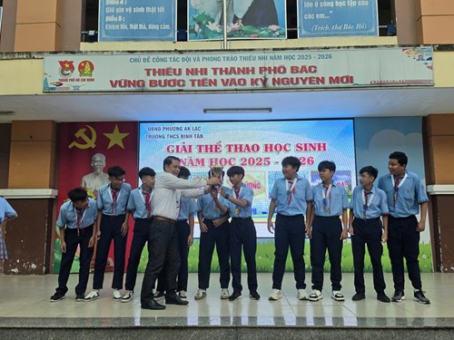 Chung kết giải bóng đá học sinh cấp trường năm học 2025 – 2026