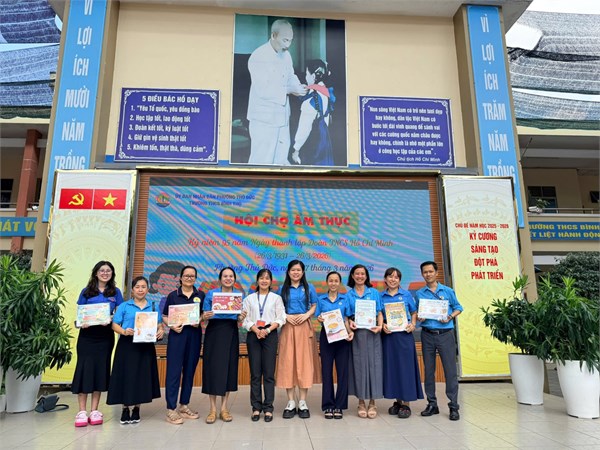 Tổ chức hội chợ ẩm thực