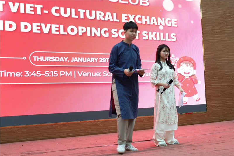 Sinh hoạt CLB Tiếng Anh:  Tết Việt - Giao lưu văn hóa và phát triển kỹ năng 