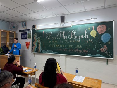Trường thcs đồng khởi tổ chức họp phụ huynh khối 9
đồng hành cùng học sinh trong giai đoạn chuẩn bị thi vào lớp 10