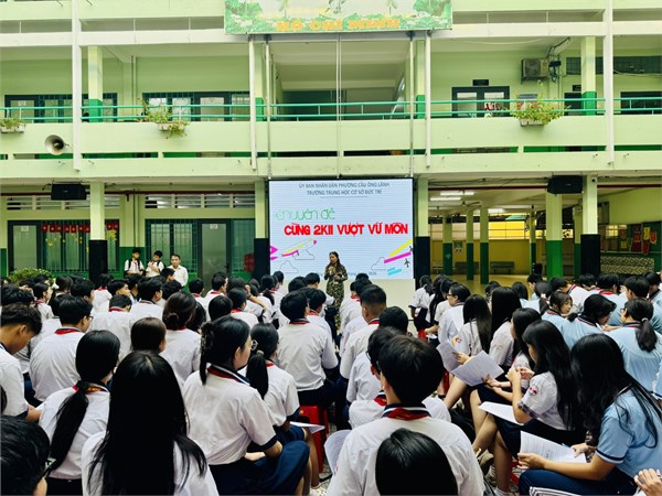 Chuyên đề: Cùng 2K11 vượt vũ môn (Hướng dẫn học sinh Khối 9 ôn tập Tuyển sinh 10 hiệu quả)