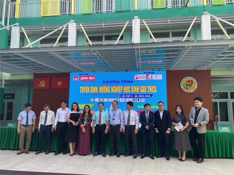 Chương trình tuyển sinh, hướng nghiệp sau tốt nghiệp THCS năm học 2025-2026 do Tạp chí Giáo dục phối hợp với Sở GD&ĐT Tp.HCM tổ chức