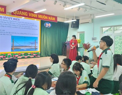 Chuyên đề thao giảng của Tổ Toán: “Vận dụng A.I để tạo hứng thú cho học sinh trong tiết dạy luyện tập môn Toán 9”