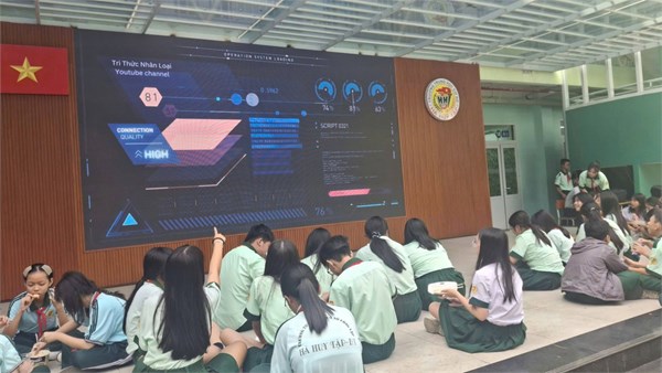 Giờ chơi không điện thoại: Hành trình khám phá “bộ não” máy tính