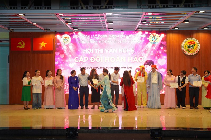 Nhà HHT sinh hoạt 8/3